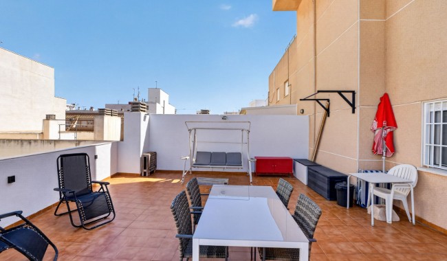 Sprzedaż - Apartament - Torrevieja - Centro