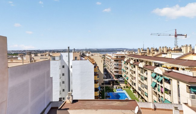 Sprzedaż - Apartament - Torrevieja - Centro