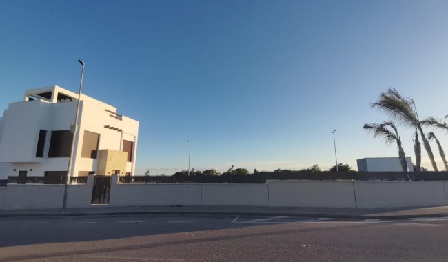 Nowa konstrukcja - Willa - Los Montesinos - La herrada