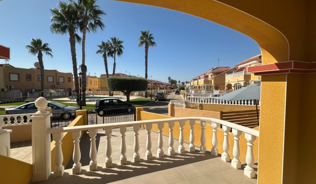 Resale - Townhouse - Orihuela Costa - La Regia