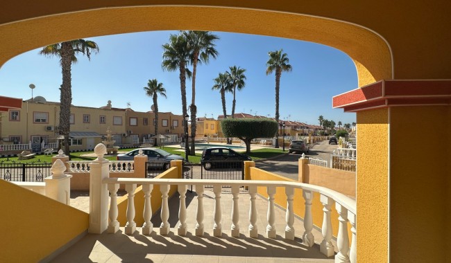 Resale - Townhouse - Orihuela Costa - La Regia