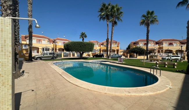 Resale - Townhouse - Orihuela Costa - La Regia