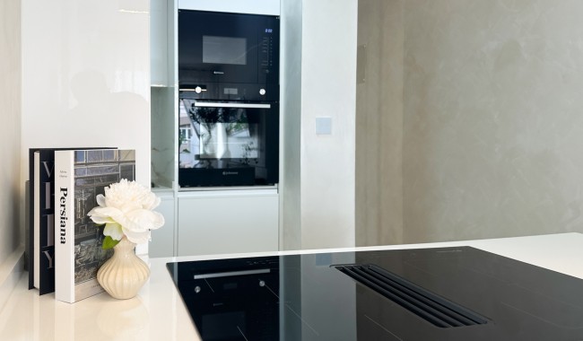 Resale - Apartment - Torrevieja - Centro