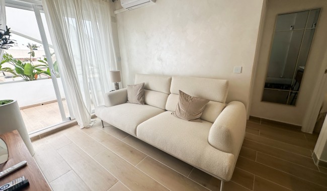 Resale - Apartment - Torrevieja - Centro