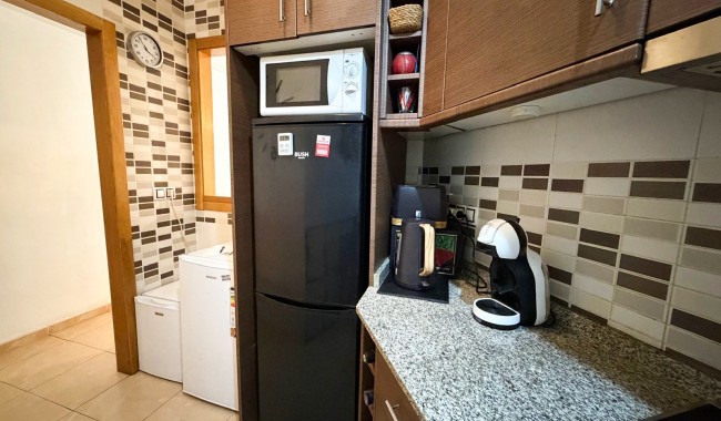 Resale - Apartment - Torrevieja - Centro