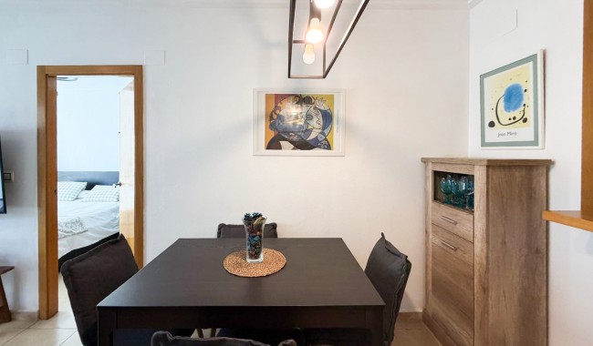 Resale - Apartment - Torrevieja - Centro
