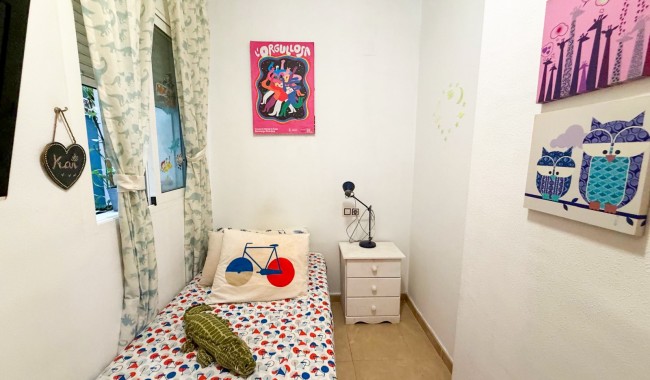 Resale - Apartment - Torrevieja - Centro