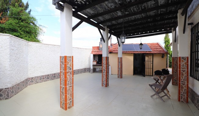 Brukt - Finca - Heredades - Heredades - Country