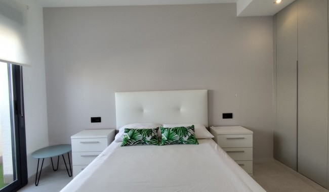 Resale - Apartment - Guardamar - El Raso