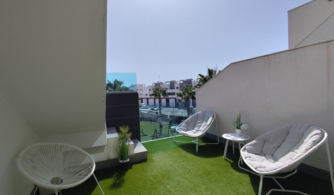 Resale - Apartment - Guardamar - El Raso