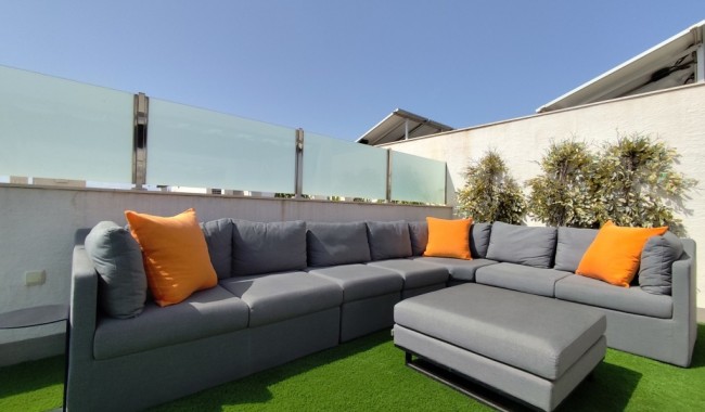Resale - Apartment - Guardamar - El Raso