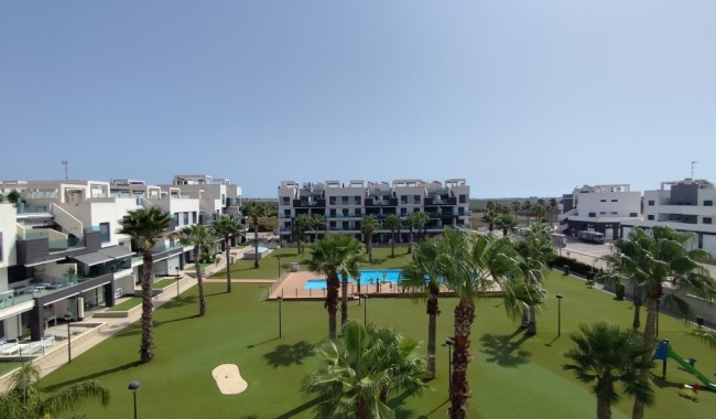 Resale - Apartment - Guardamar - El Raso