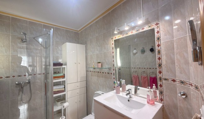 Resale - Apartment - Cabo Roig
