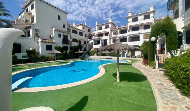 Sprzedaż - Apartament - Orihuela costa