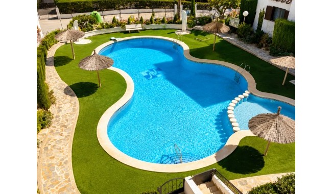 Sprzedaż - Apartament - Orihuela costa