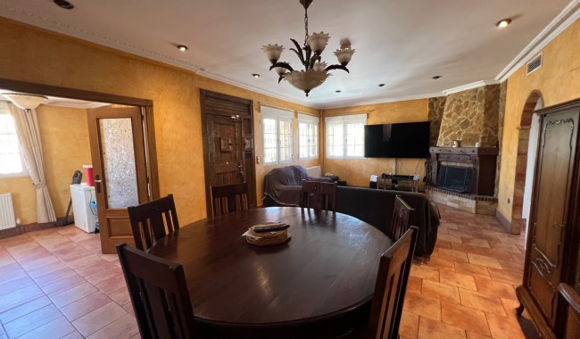 Resale - Villa - San Fulgencio - La Escuera