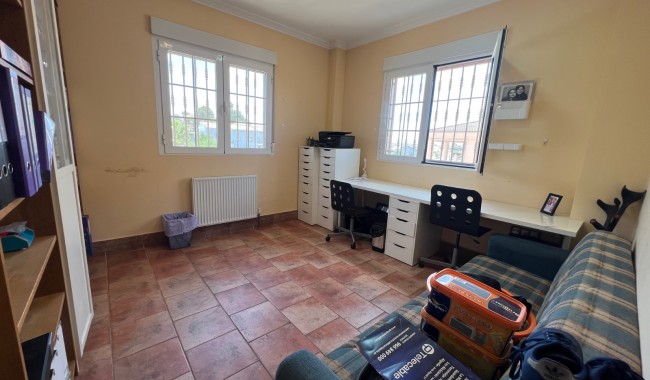 Resale - Villa - San Fulgencio - La Escuera