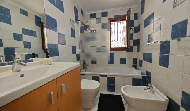 Resale - Apartment - Algorfa - La Finca golf