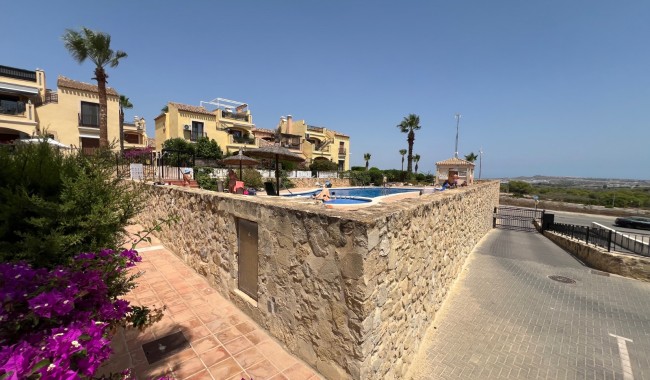 Resale - Townhouse - Algorfa - La Finca golf