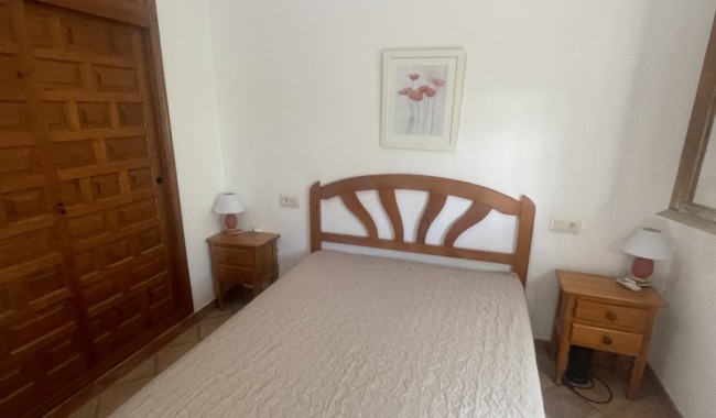 Resale - Villa - Cabo Roig