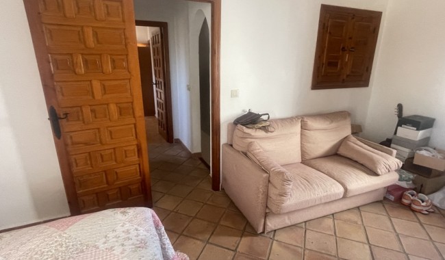 Resale - Villa - Cabo Roig