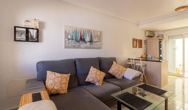 Resale - Townhouse - Orihuela Costa - La Regia