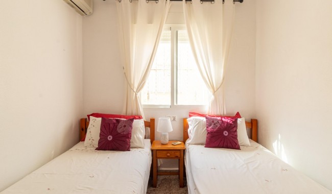 Resale - Townhouse - Orihuela Costa - La Regia
