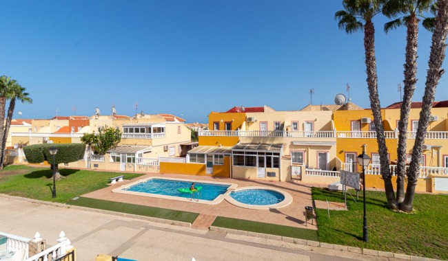 Resale - Townhouse - Orihuela Costa - La Regia