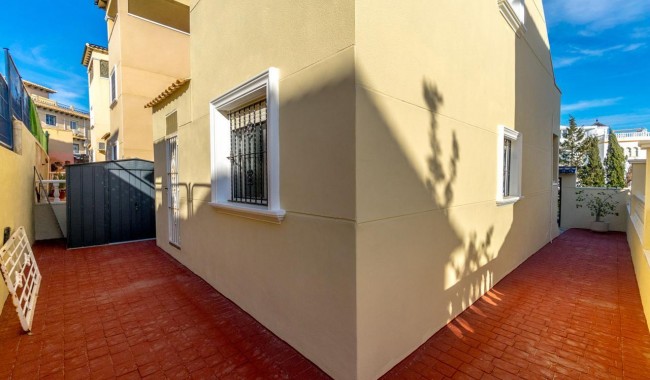 Brukt - Villa - Orihuela Costa - Villamartín-Las Filipinas