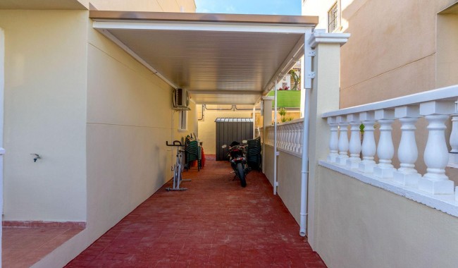Brukt - Villa - Orihuela Costa - Villamartín-Las Filipinas