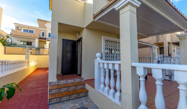 Brukt - Villa - Orihuela Costa - Villamartín-Las Filipinas
