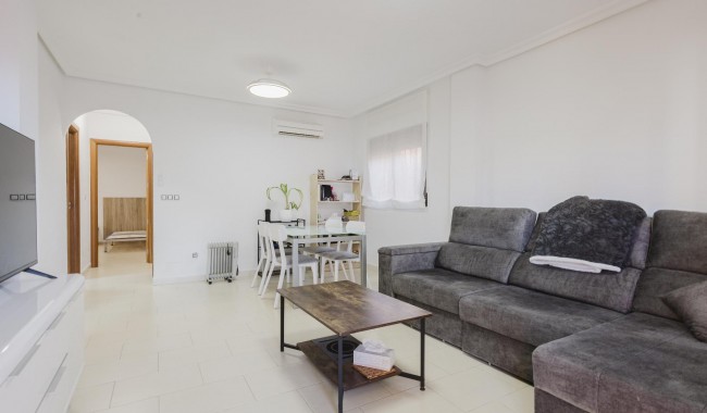 Brukt - Villa - Torrevieja - Aguas Nuevas