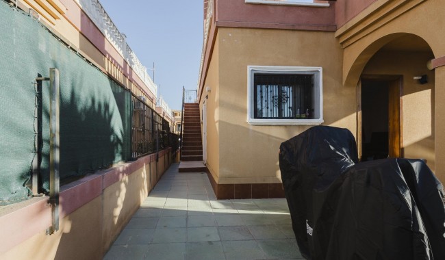 Brukt - Villa - Torrevieja - Aguas Nuevas