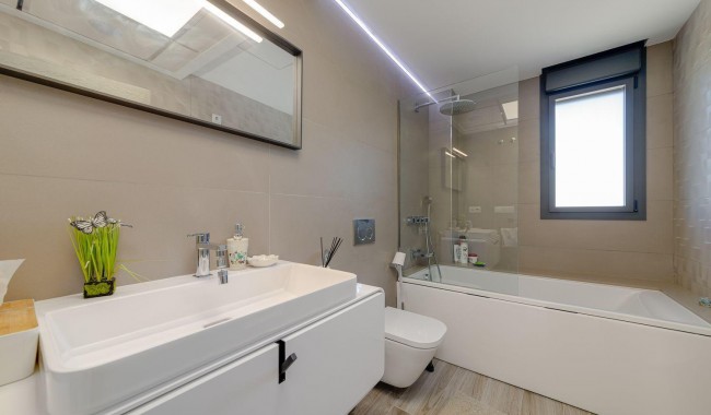 Brukt - Villa - Torrevieja - Los Balcones