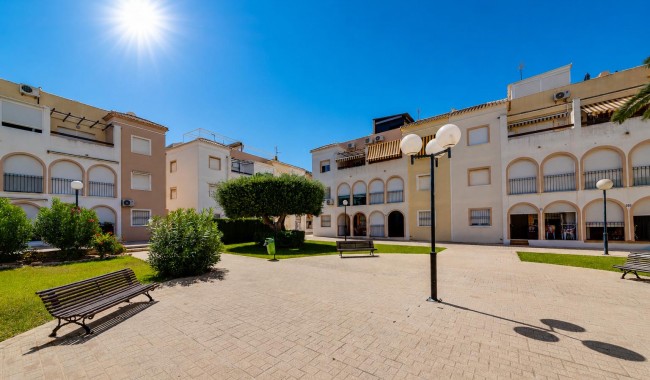 Begagnad - Lägenhet - Torrevieja - Playa de los Naufragos