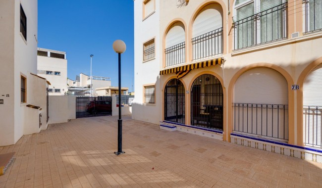 Begagnad - Lägenhet - Torrevieja - Playa de los Naufragos