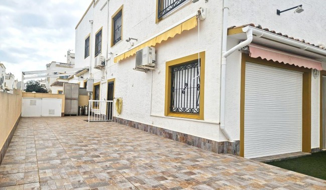Villa - Brukt - Orihuela Costa - Dream Hills
