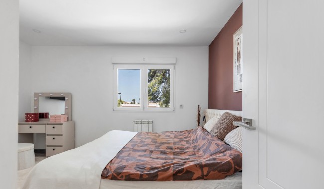 Brukt - Villa - Torrevieja - Los Balcones