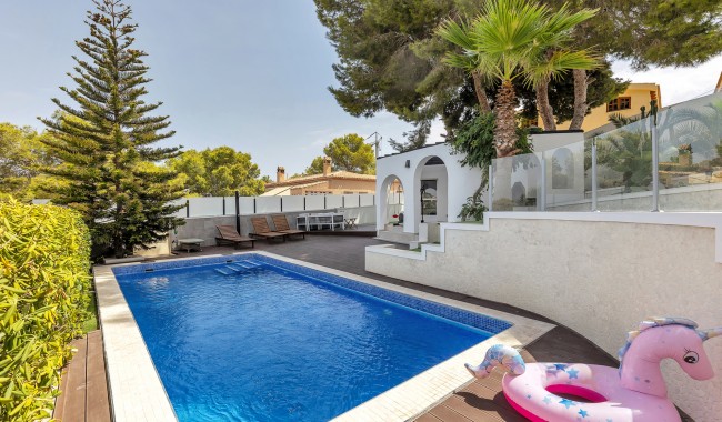 Brukt - Villa - Torrevieja - Los Balcones