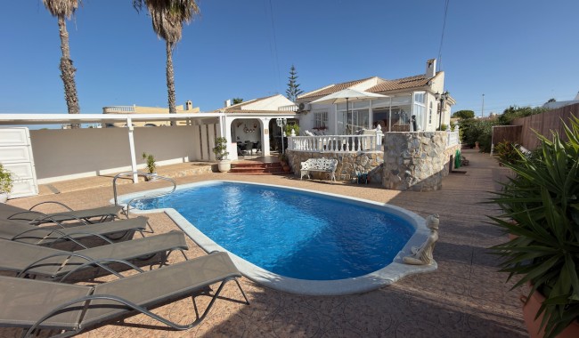 Villa - Brukt - San Luis - San Luis
