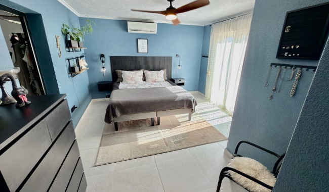 Resale - Villa - San Luis