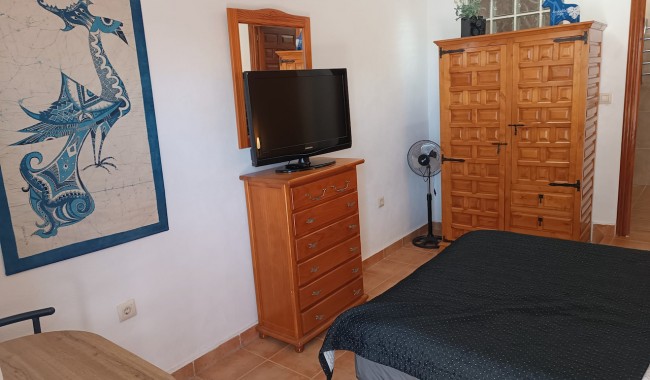 Resale - Villa - San Luis