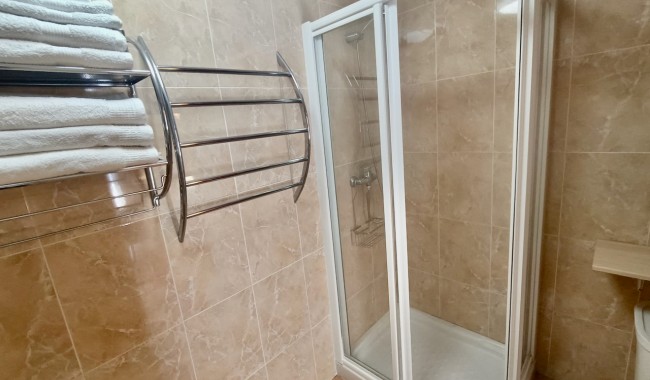 Resale - Villa - San Luis