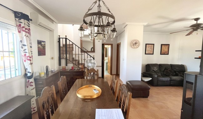 Brukt - Villa - Algorfa - Montebello