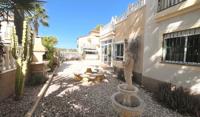 Brukt - Villa - Algorfa - Montebello