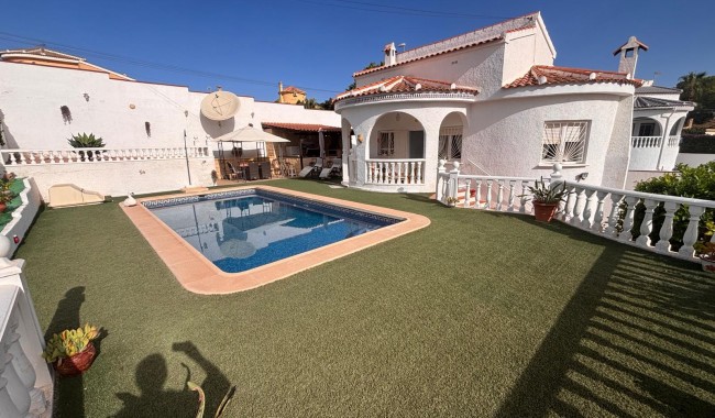 Brukt - Villa - Ciudad Quesada/Rojales - Urbanización Ciudad Quesada