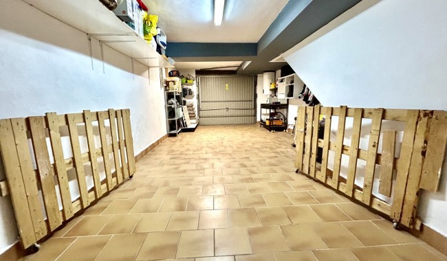Resale - Townhouse - Heredades