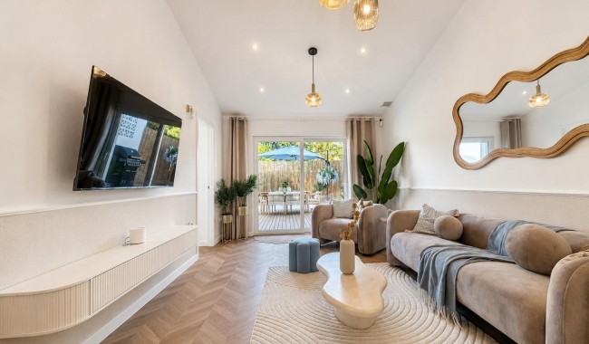 Resale - Semi-detached - Orihuela Costa - Punta Prima