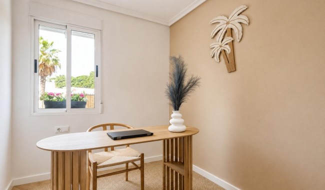 Resale - Semi-detached - Orihuela Costa - Punta Prima