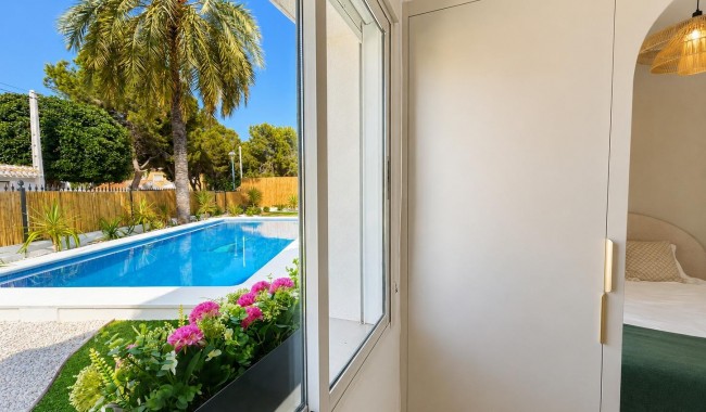 Resale - Semi-detached - Orihuela Costa - Punta Prima